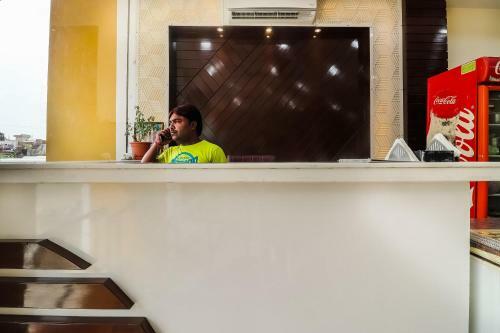 Lodge Oyo 39387 Ammayii Hotel Resorts