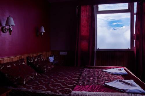 Hotel Rabdentse Residency