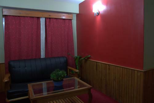 Hotel Rabdentse Residency