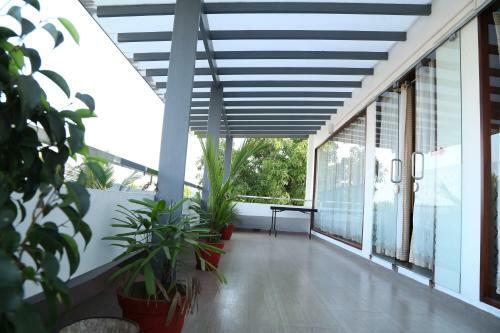 Hotel Hazmi AC Rooms