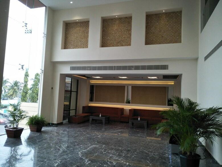 Hotel Mansha Regency