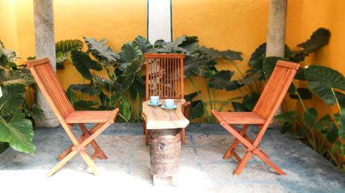 Hostal Beach Bungalow At Pondicherry