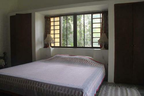 Hostal Isai Ambalam Guest House