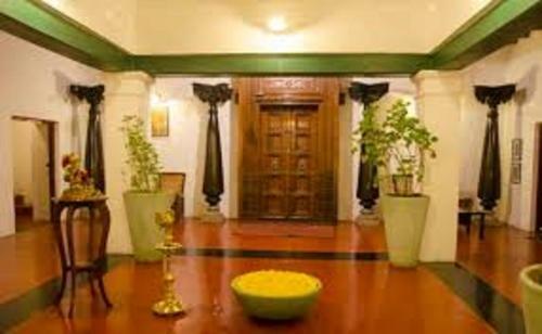Hotel Sumith Palace