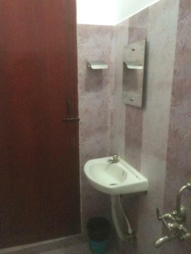 Hostal Auro Inn