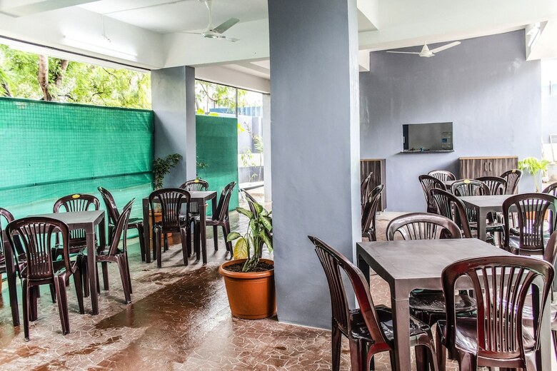 Hotel Fabexpress Ddpk Ajay Inn Pune Airport