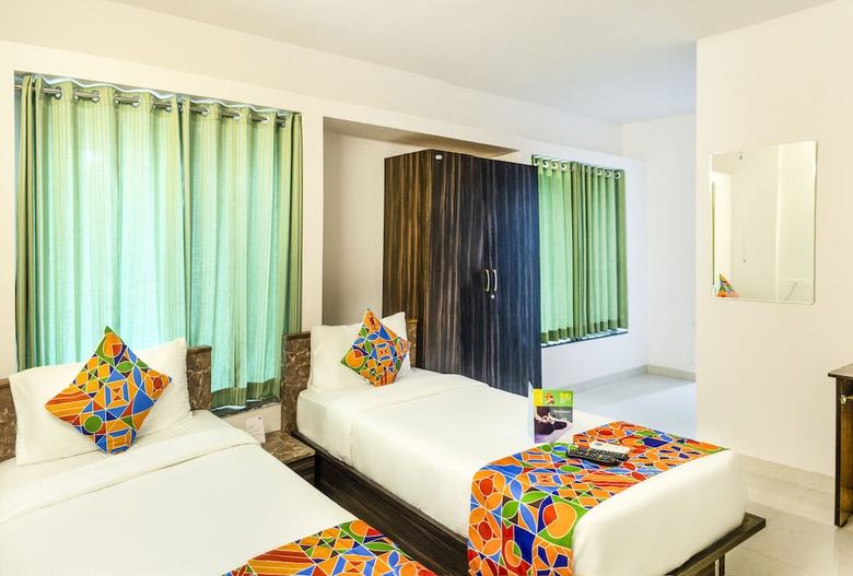 Hotel Fabexpress Ddpk Ajay Inn Pune Airport