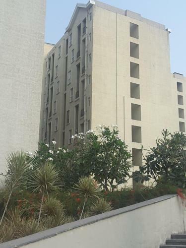 2 Bed Room Apartment + Mountain View + Swimming Pool