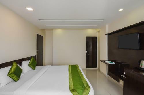 Hotel Treebo Trip Mahalaxmi Executive