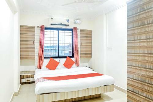 Oyo 62342 Hotel Silver Palm