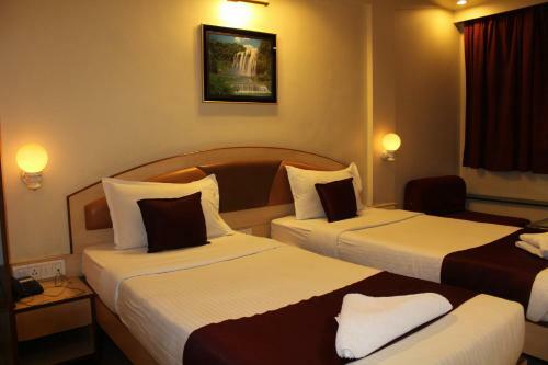 Hotel Suyash Deluxe