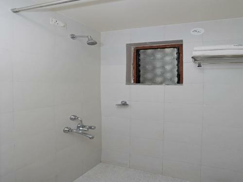 Hotel Suyash Deluxe