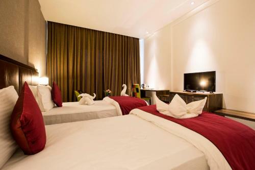 Kyriad Hotel Chinchwad