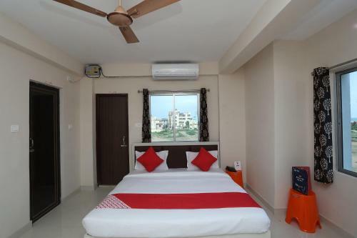 Hotel Oyo 16085 Dream Sakar Inn