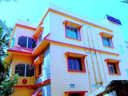 Hotel Gunjan