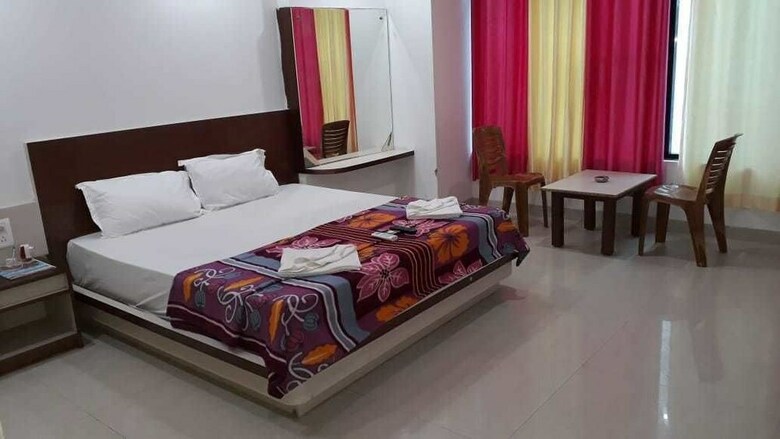 Hotel Goroomgo Shayon Residency Puri