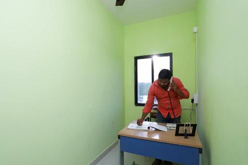 Oyo 19521 Hotel Noopur Premium