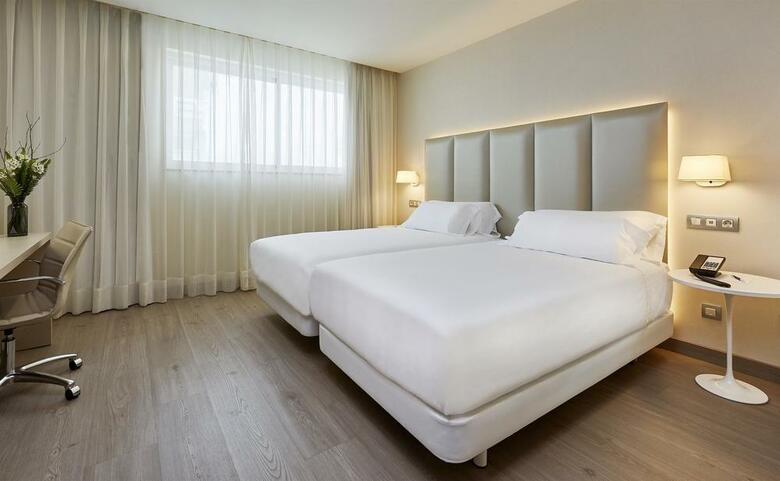 Hotel Hesperia A Coru�a Centro