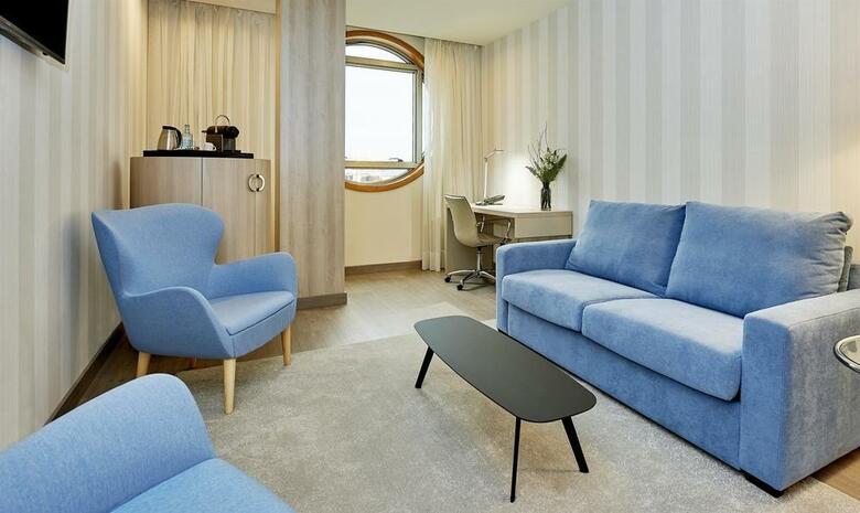 Hotel Hesperia A Coru�a Centro