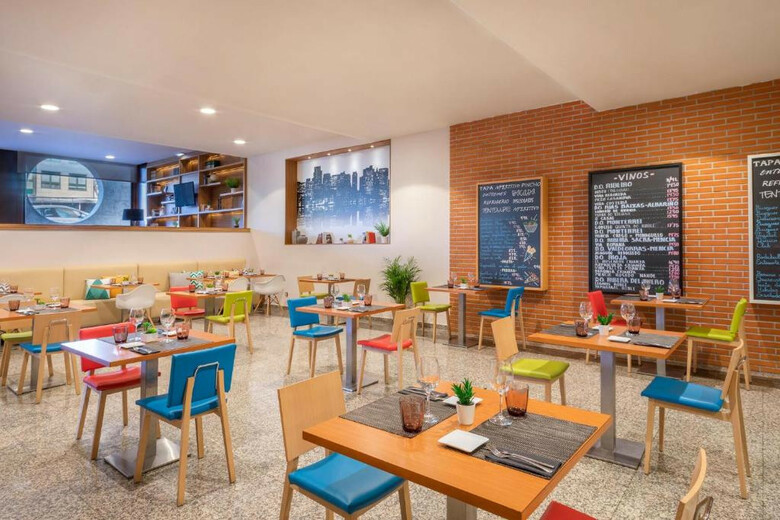 Hotel Santiago Plaza Affiliated By Meli�