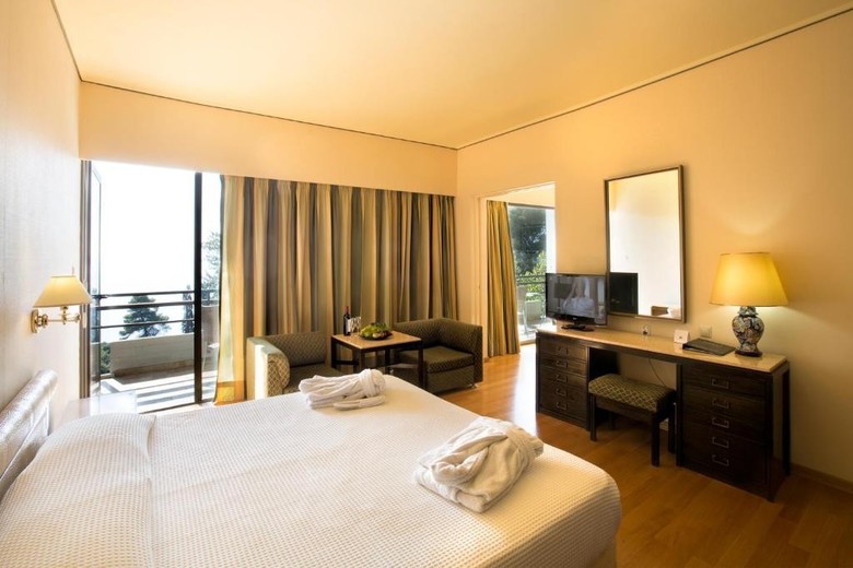 Hotel Corfu Holiday Palace