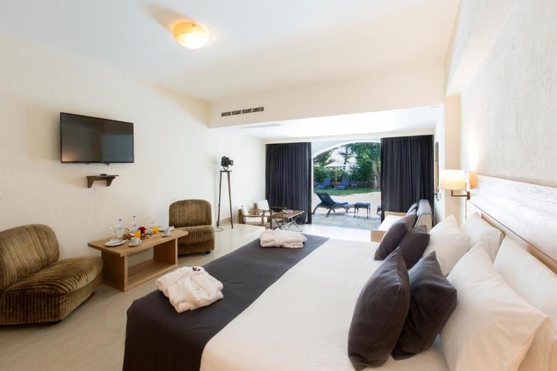 Hotel Corfu Holiday Palace