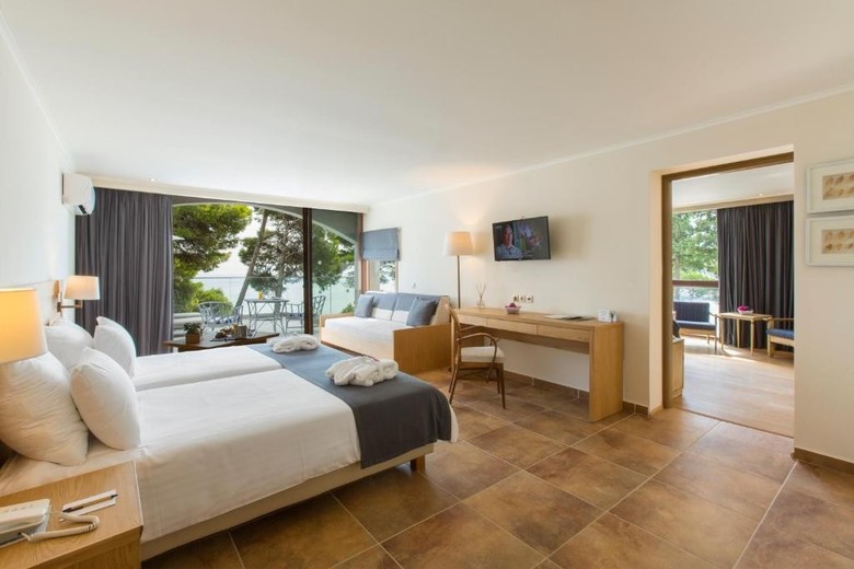 Hotel Corfu Holiday Palace