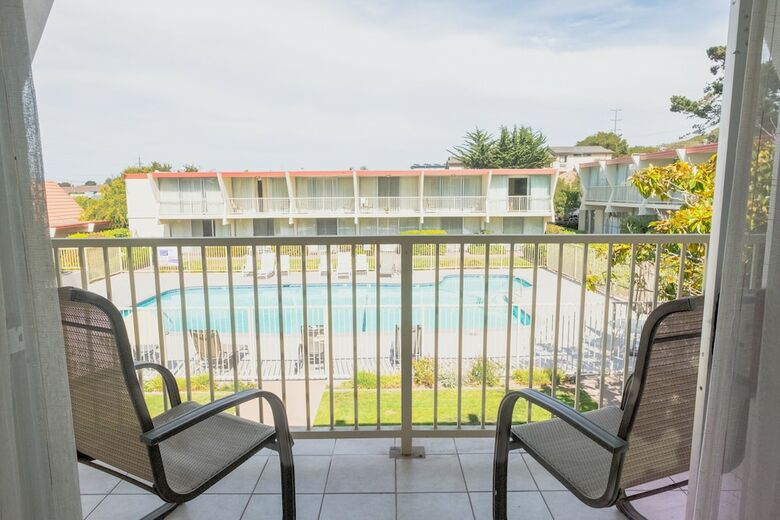 Hotel Monterey Bay Travelodge