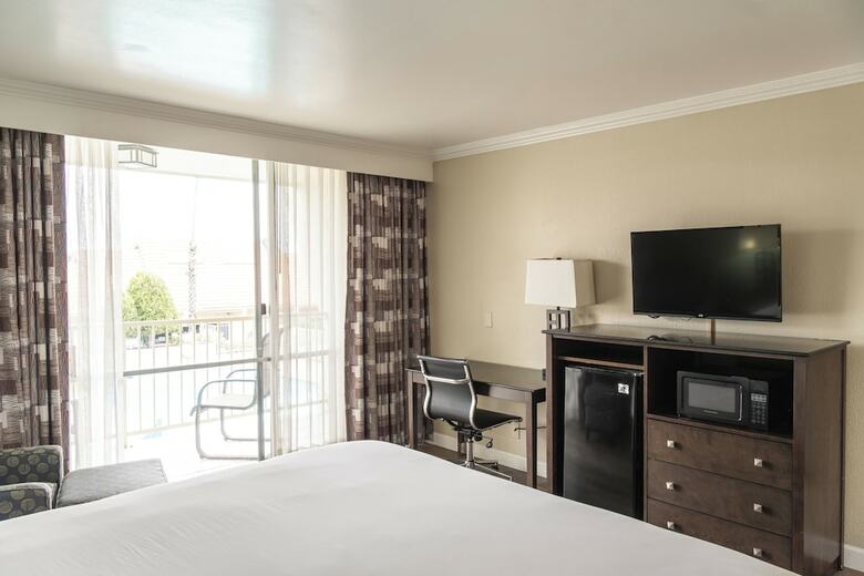 Hotel Monterey Bay Travelodge