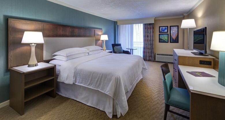 Hotel Sheraton Sand Key Resort