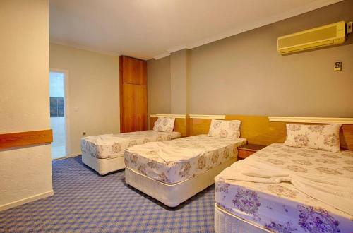 Hostal Azak Blue Otel