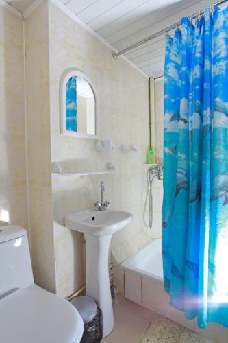 Hostal U Bashni Guest House