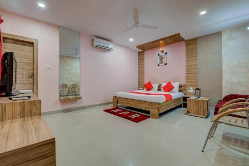 Hotel Pratap Residency