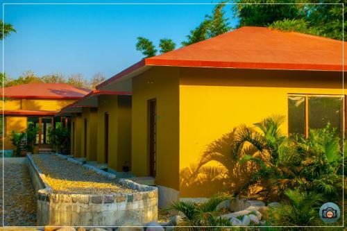 Hotel Aura Corbett Resort