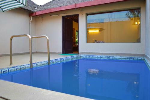 Hotel Corbett Fun Resort
