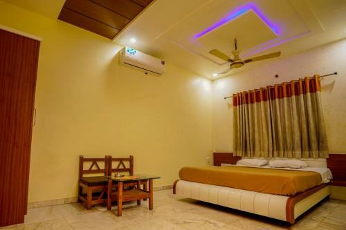 Hotel Bhakti, Rajkot