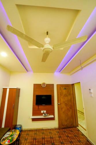 Hotel Bhakti, Rajkot