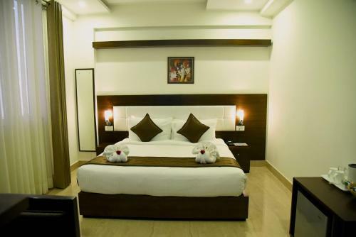 Hotel Holiday Hill