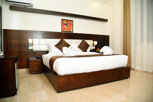 Hotel Holiday Hill