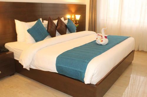 Hotel Holiday Hill