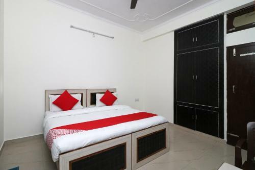 Hotel Oyo 6064 Stay Siddhi Palace