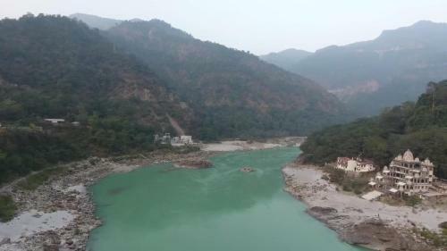 Hotel Traditional Stay At Laxman Jhula