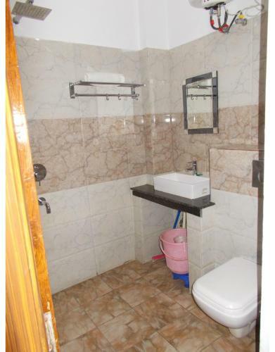 Hotel Traditional Stay At Laxman Jhula