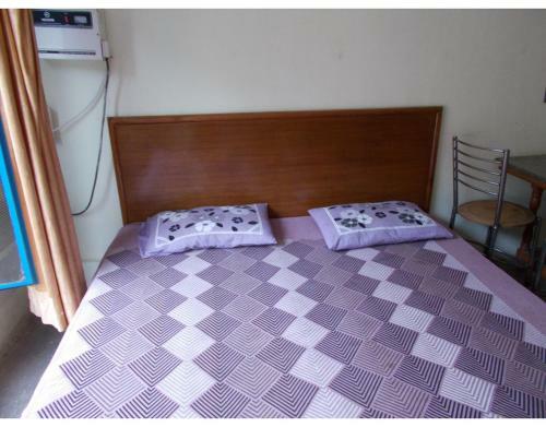 Hostal Rooms Near Sachcha Dham Ashram