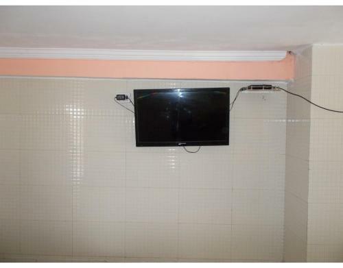 Hostal Rooms Near Sachcha Dham Ashram