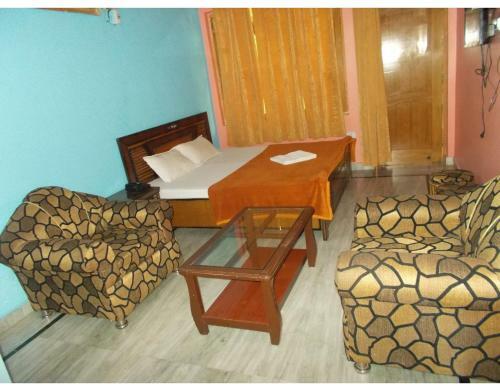 Hotel Rooms Facing Ganga