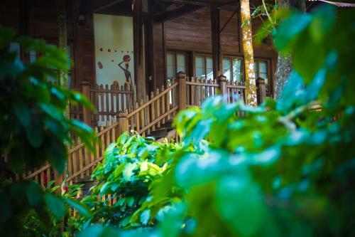 Shanthi Kunnj - A Paradise By The Riverside