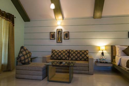 Hotel Amidhara Resort