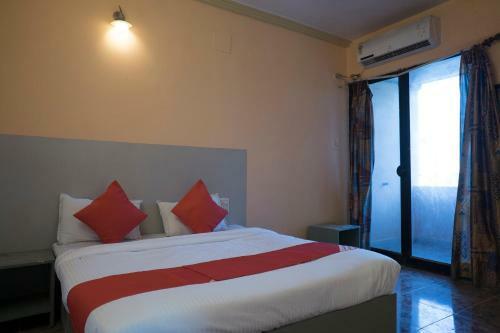 Oyo 37830 Hotel Aakar International
