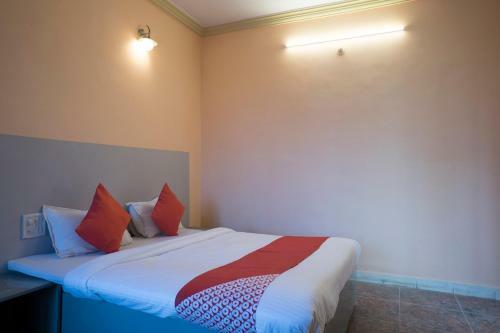 Oyo 37830 Hotel Aakar International
